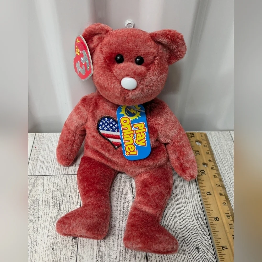 Ty Heartland Red Bear with Heart Design